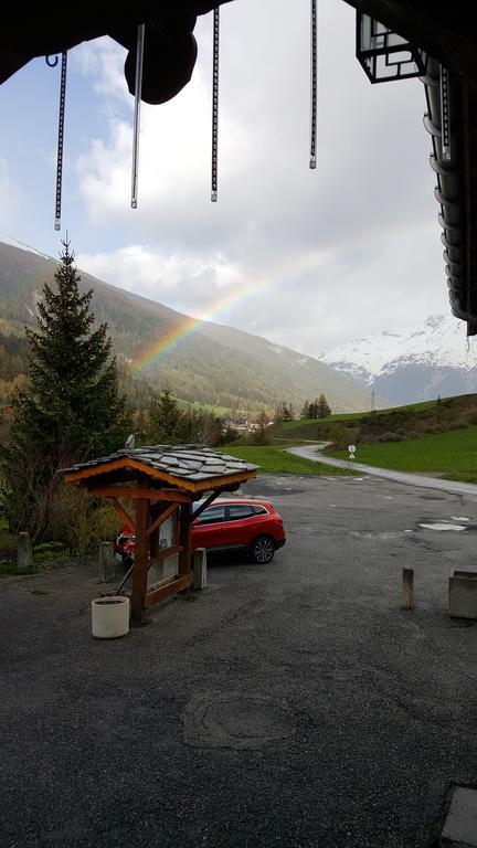 La Cle Des Champs Hotel Lanslebourg-Mont-Cenis Exterior foto